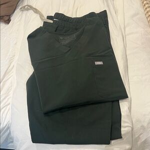 Figs Men's Joggers - Dark Green